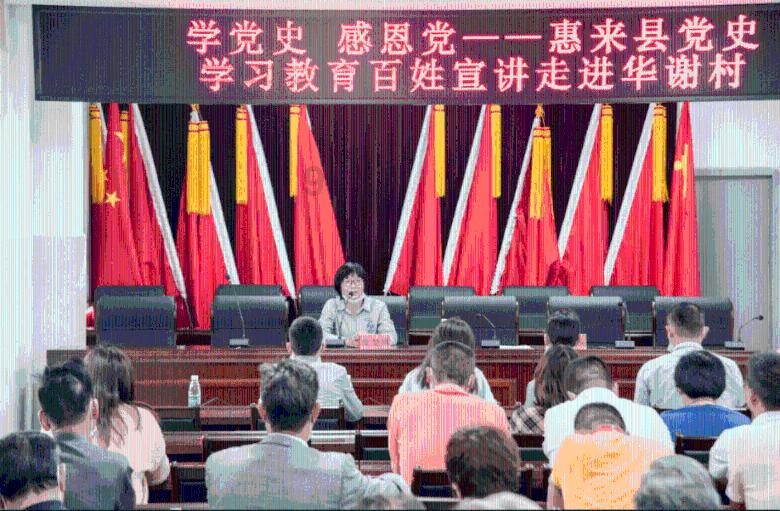 这个男的是哪个动漫的呀？游戏画面